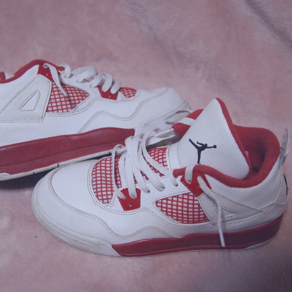 womens jordans white and red